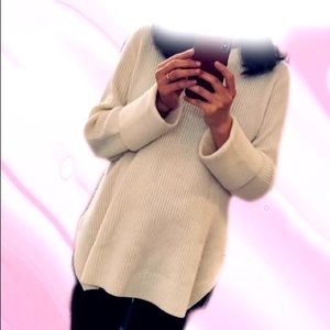 Beautiful premium Hatch pregnancy & maternity wool & cashmere sweater